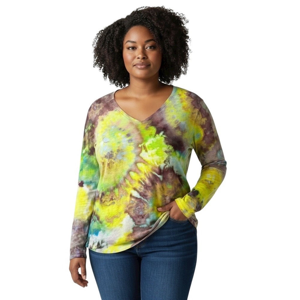 A New Day Medium Top Handmade Tie Dye Long Sleeve Yellow Spiral Festival 1757
